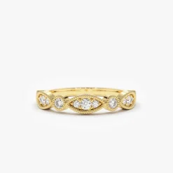 14K Gold Vintage Style Diamond Wedding Ring