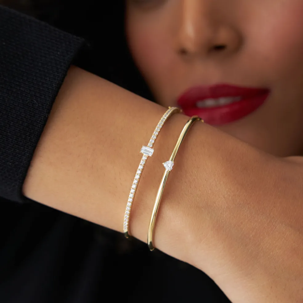 14K Heart Shape Diamond Solitaire Bangle