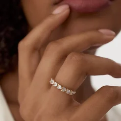 14k Heart Shape Horizontal Prong Setting Diamond Ring