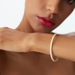14k Milgrain Diamond Bangle Bracelet