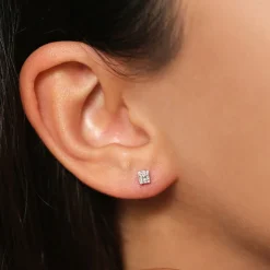 14k Mini Illusion Setting Baguette Studs