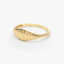 14k Minimalist Wave Signet Ring