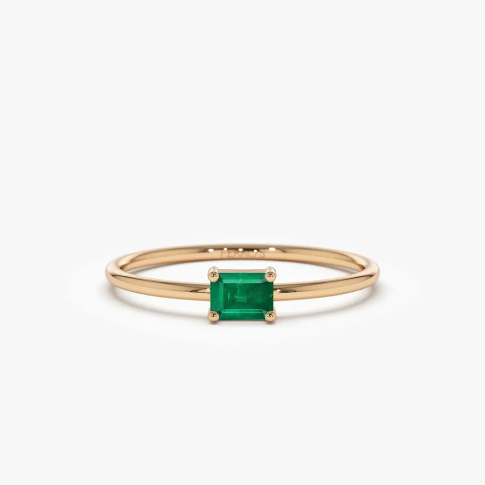 14k Octagon Cut Emerald Ring