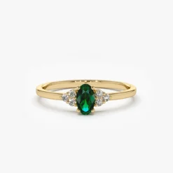 14K Oval Emerald and Diamond Ring