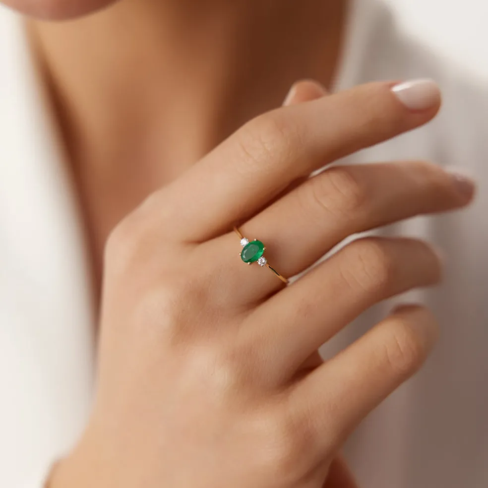 14k Oval Shape Emerald and Diamond 3 Stone Ring