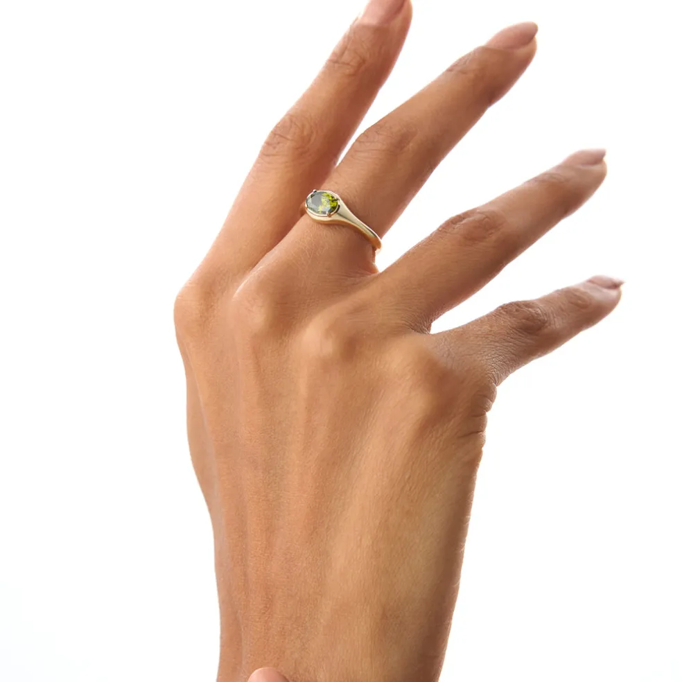 14K Oval Shape Prong Setting Peridot Ring