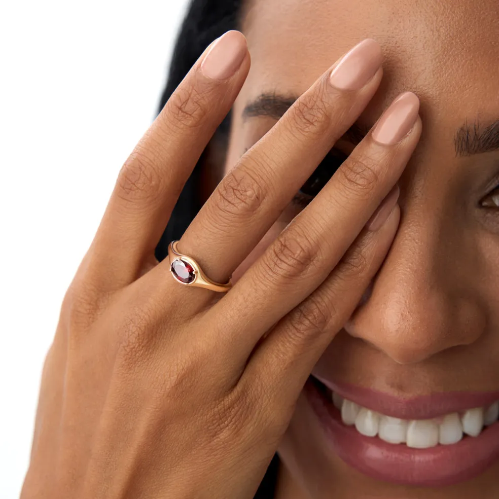 14K Oval Shape Prong Setting Garnet Ring