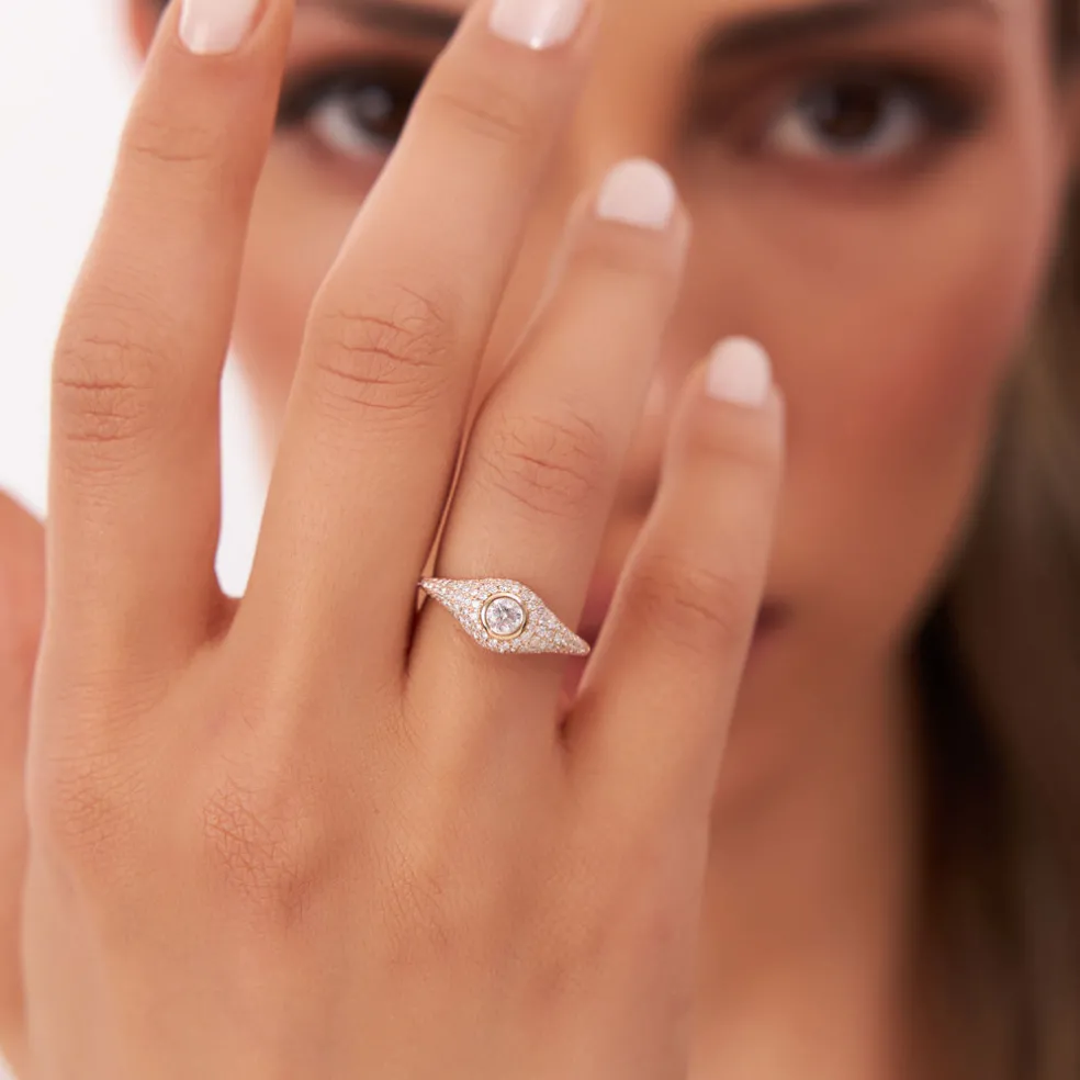 14K Pave Setting Round Diamond Signet Ring