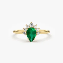 14k Pear Shape Emerald Engagement Ring