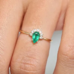 14k Pear Shape Emerald Engagement Ring