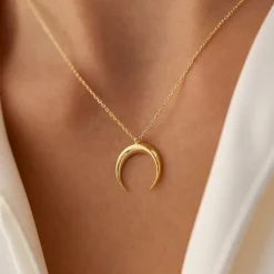 14K Plain Gold Crescent Moon Necklace