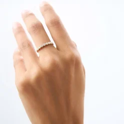 14K Round Cut 0.20 ctw Seven Stone Wedding Ring