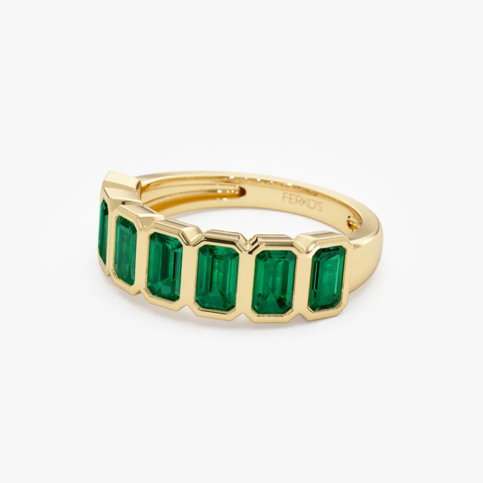 14K Seven Stone Bezel Setting Emerald RIng