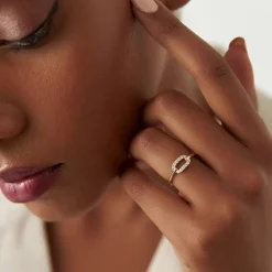 14k Single Link Diamond Ring