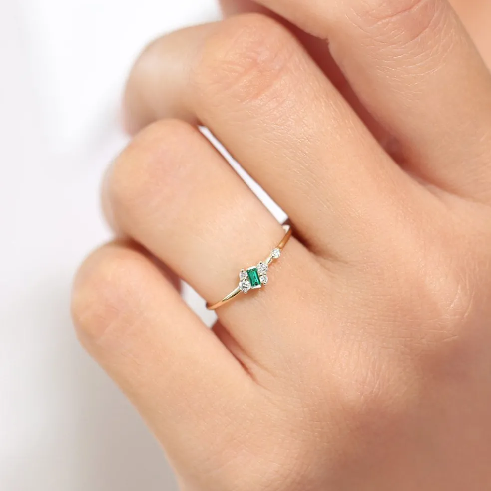 14k Slanted Baguette Emerald Ring