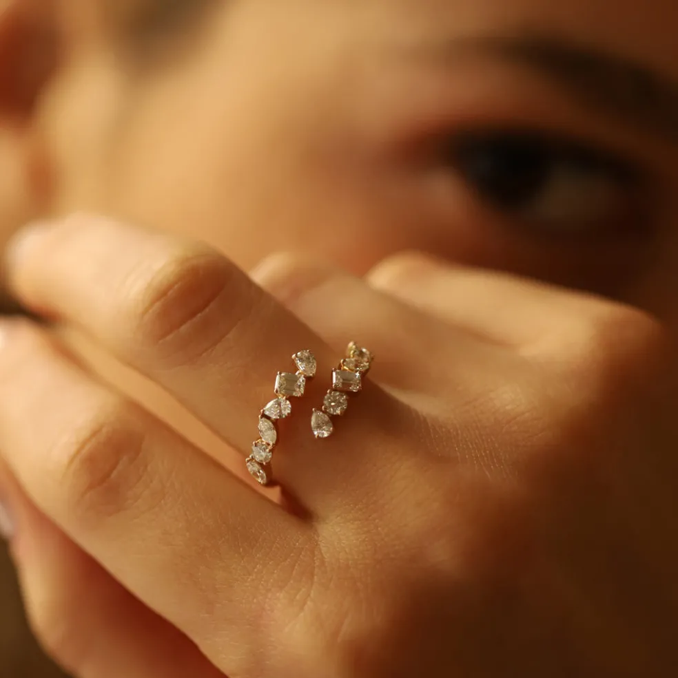 14K Solid Gold Cross Over Mix Diamond Ring
