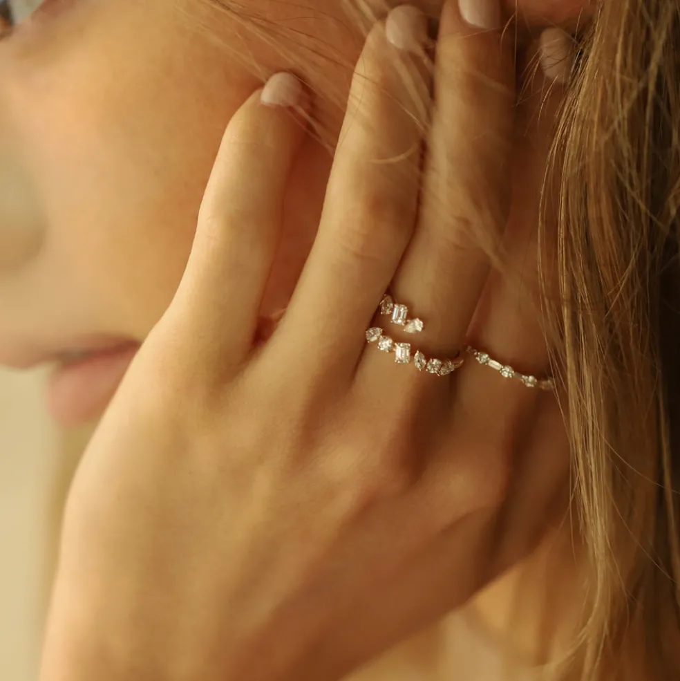14K Solid Gold Cross Over Mix Diamond Ring