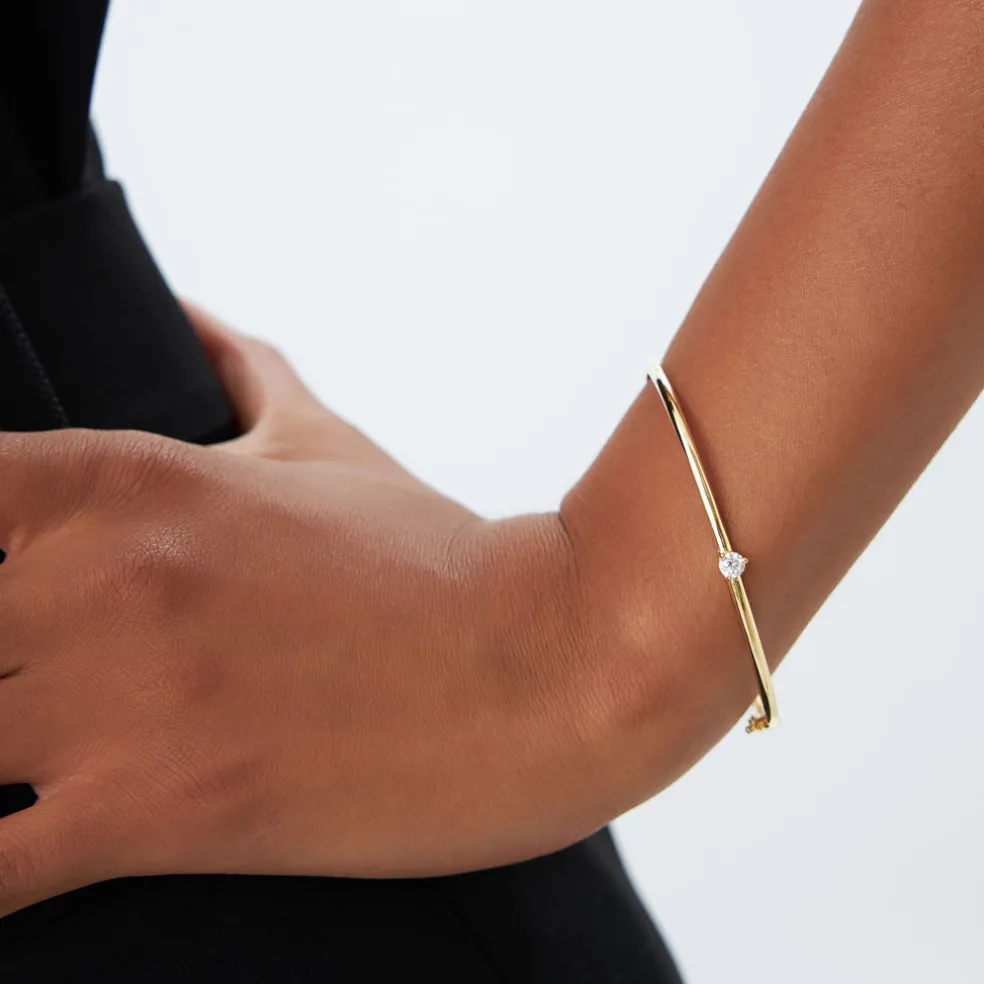 14k Solitaire Diamond Bangle Bracelet 0.10 - 0.30 ctw
