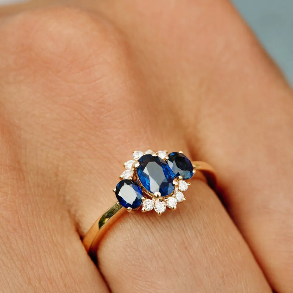 14k Three Stone Sapphire Cluster Ring