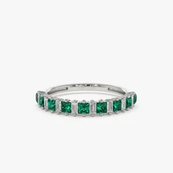 14k Unique Princess Cut Emerald and Baguette Diamond Ring