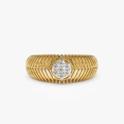 14k Unique Ribbed Illusion Setting Diamond Ring