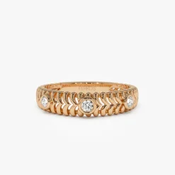 14k Unique Ribbed Three Stone Diamond Ring