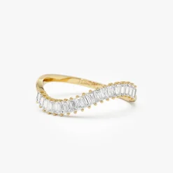 14k Unique Wave Design Baguette Diamond Ring