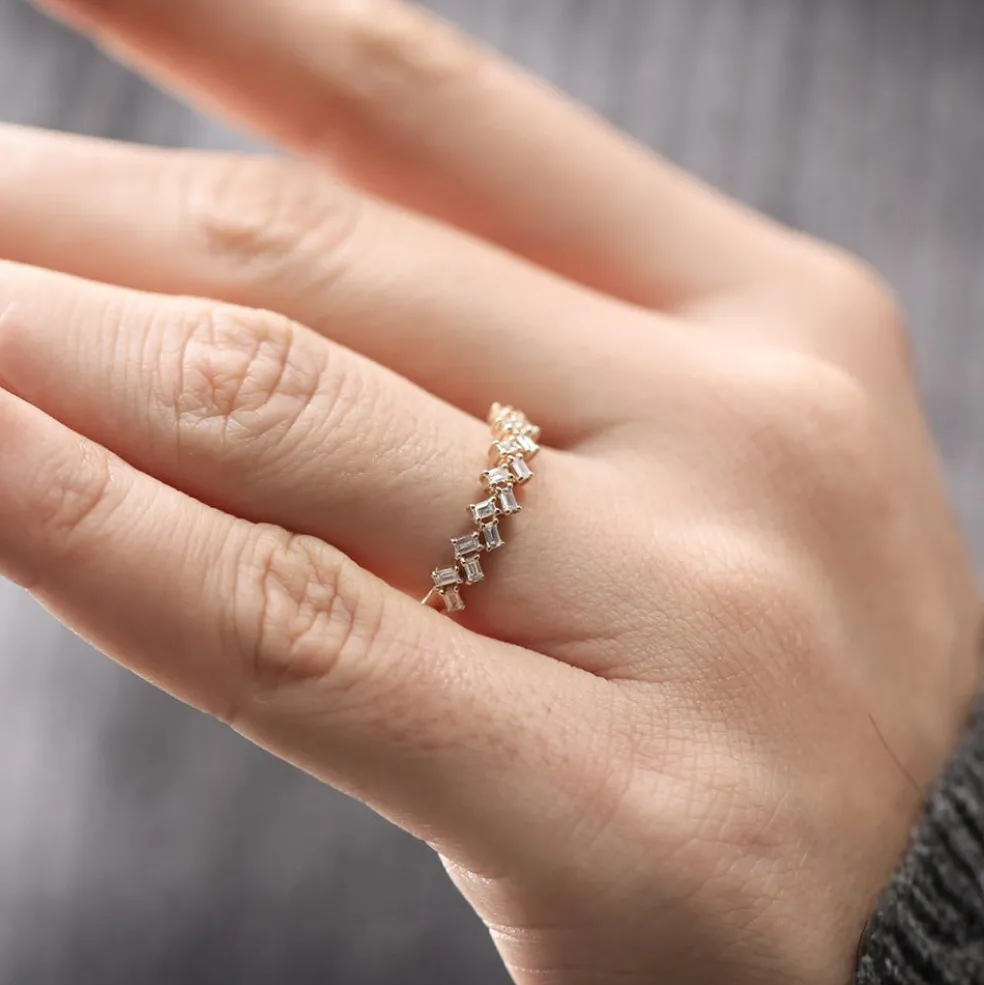 14K Zig Zag Baguette Diamond Ring